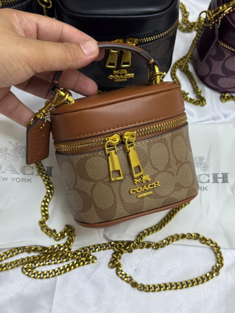 COACH_High Quality
