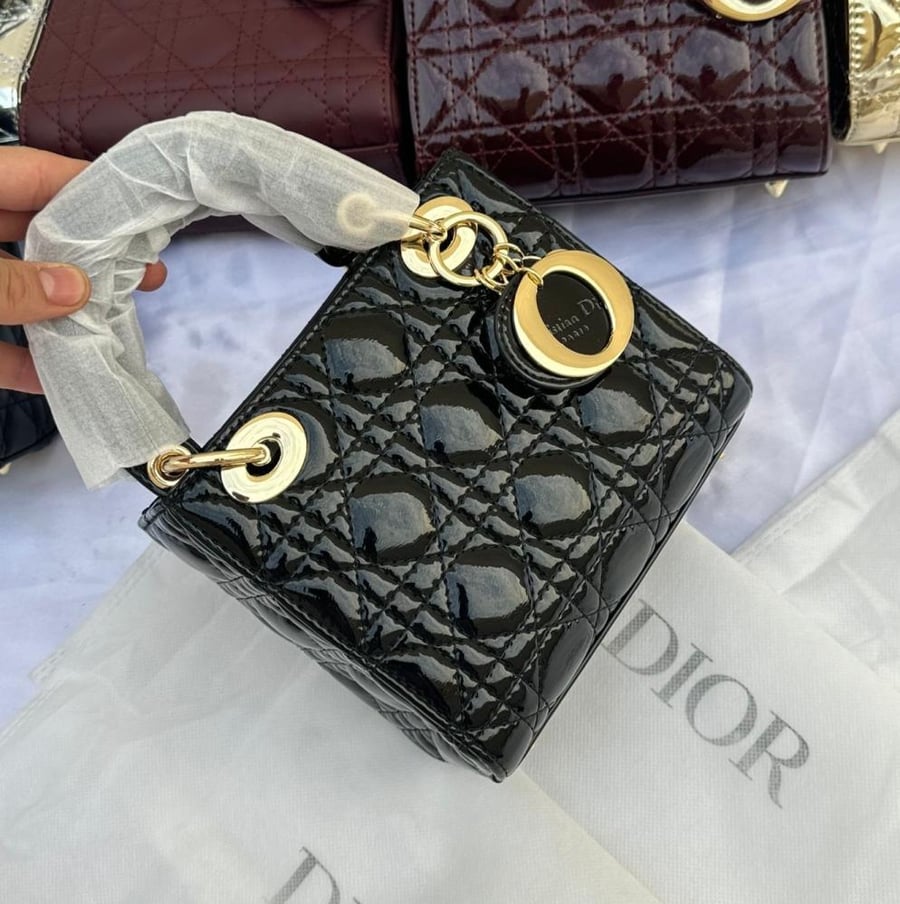 Dior   _High Quality