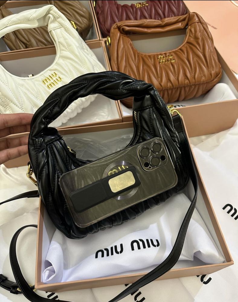 MIU MIU   _High Quality