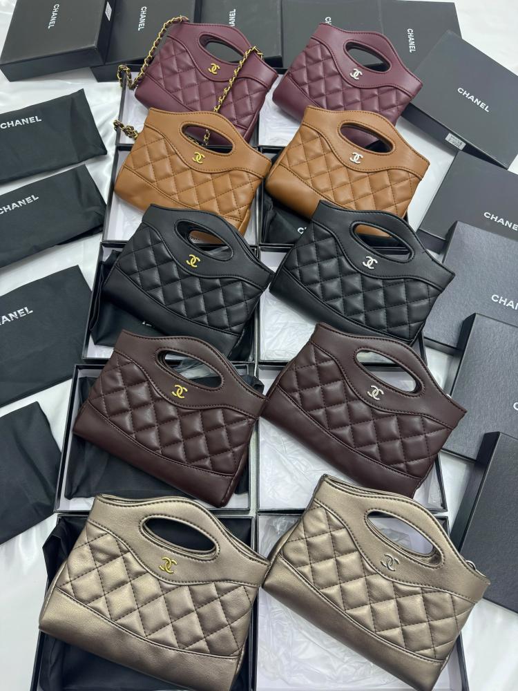CHANEL  _High Quality