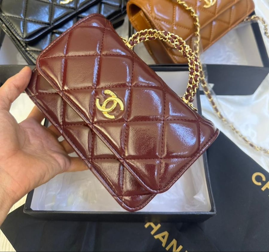 CHANEL