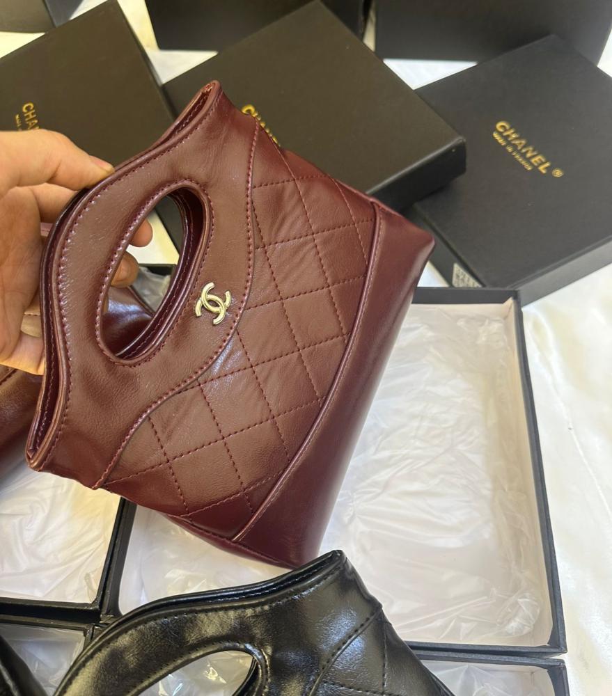 CHANEL   _High Quality