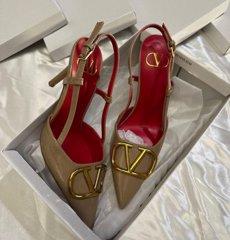 Valentino _High Quality
