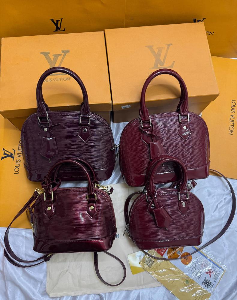 LOUIS VUITTON   _High Quality