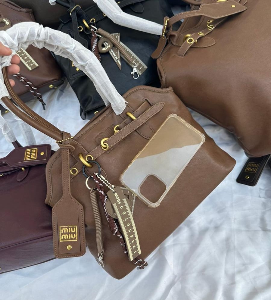 MIU MIU   _High Quality