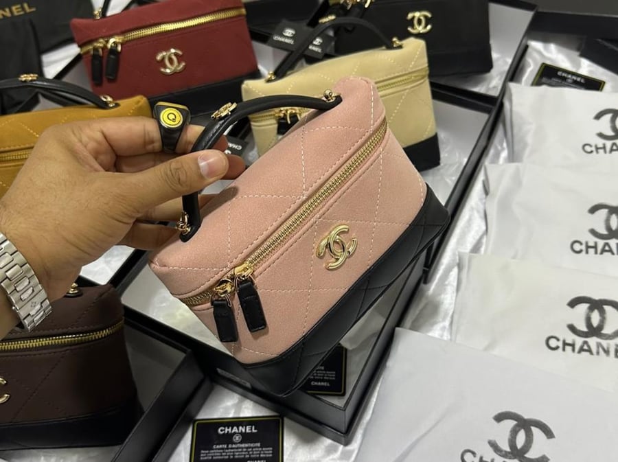 CHANEL  _High Quality