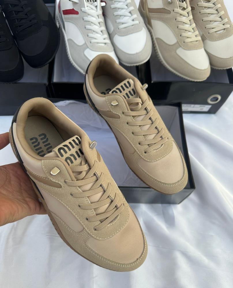 MIU MIU   _High Quality