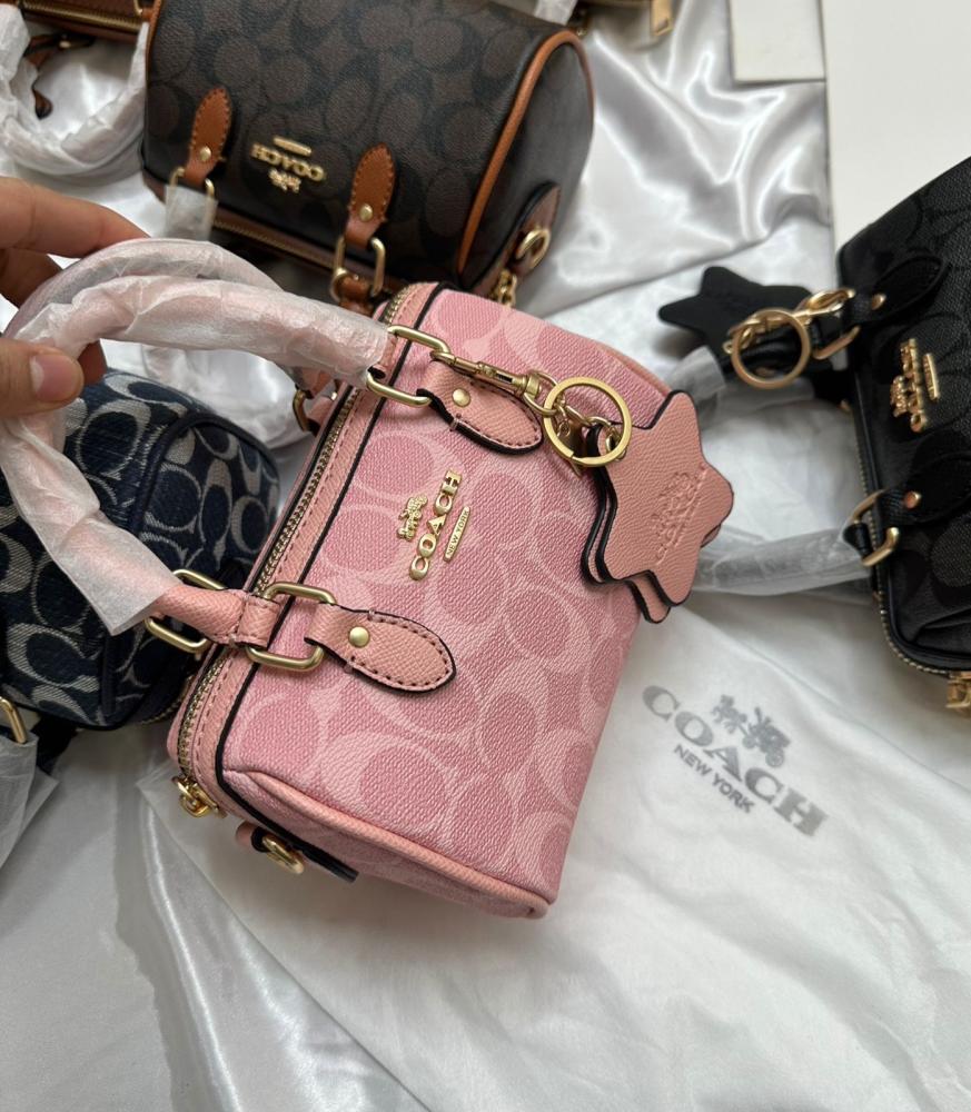 COACH  _High Quality