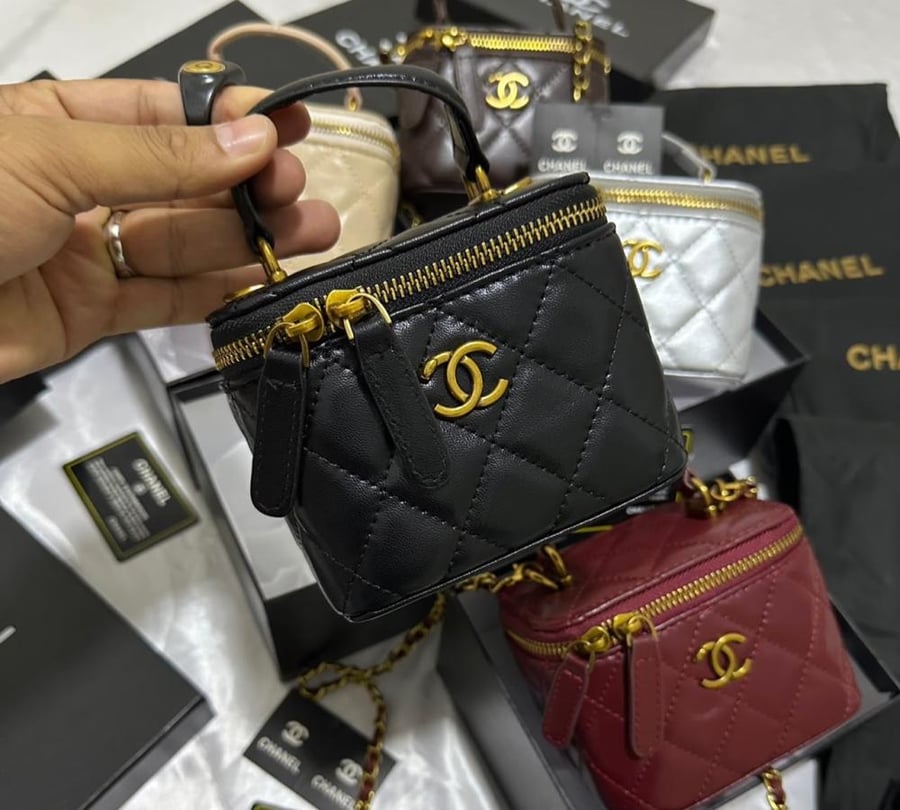 CHANEL  _High Quality