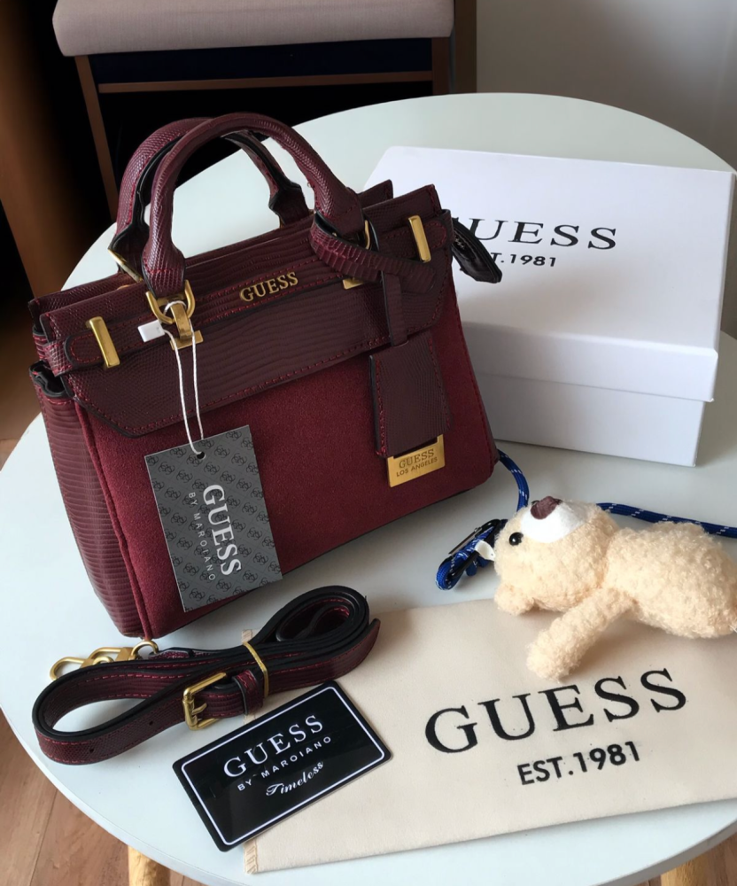 GUESS   _High Quality