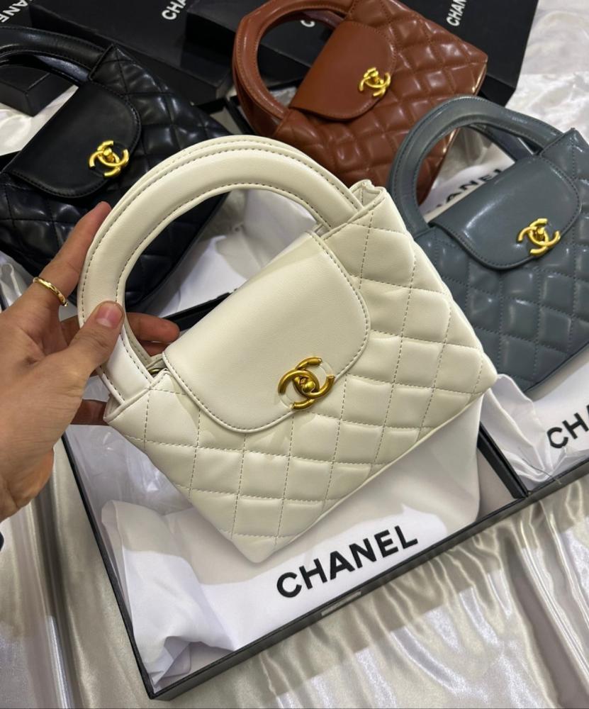 CHANEL   _High Quality