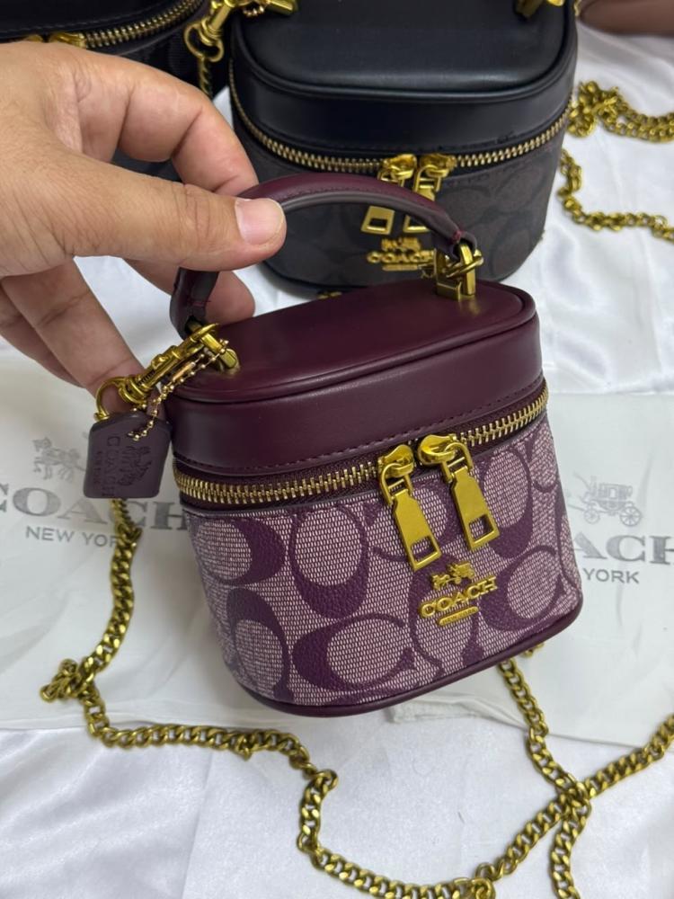 COACH_High Quality