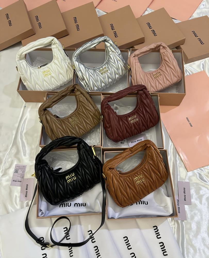 MIU MIU   _High Quality