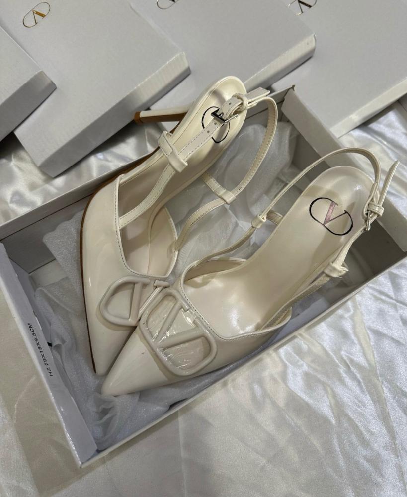 Valentino _High Quality