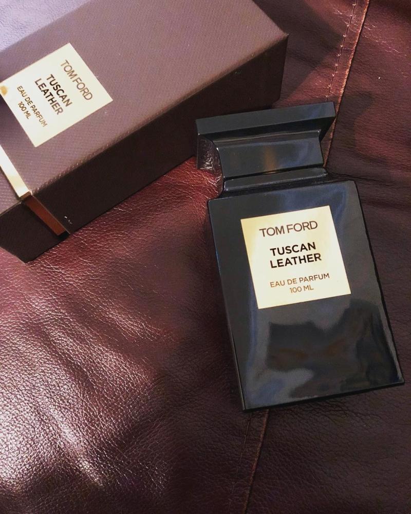 عطر توم فورد توسكان ليذر او دو بارفيوم 100مل