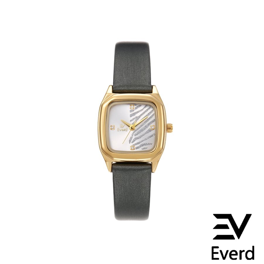 ساعه من ماركة Everd ايفرد نسائيه الوان متعدده