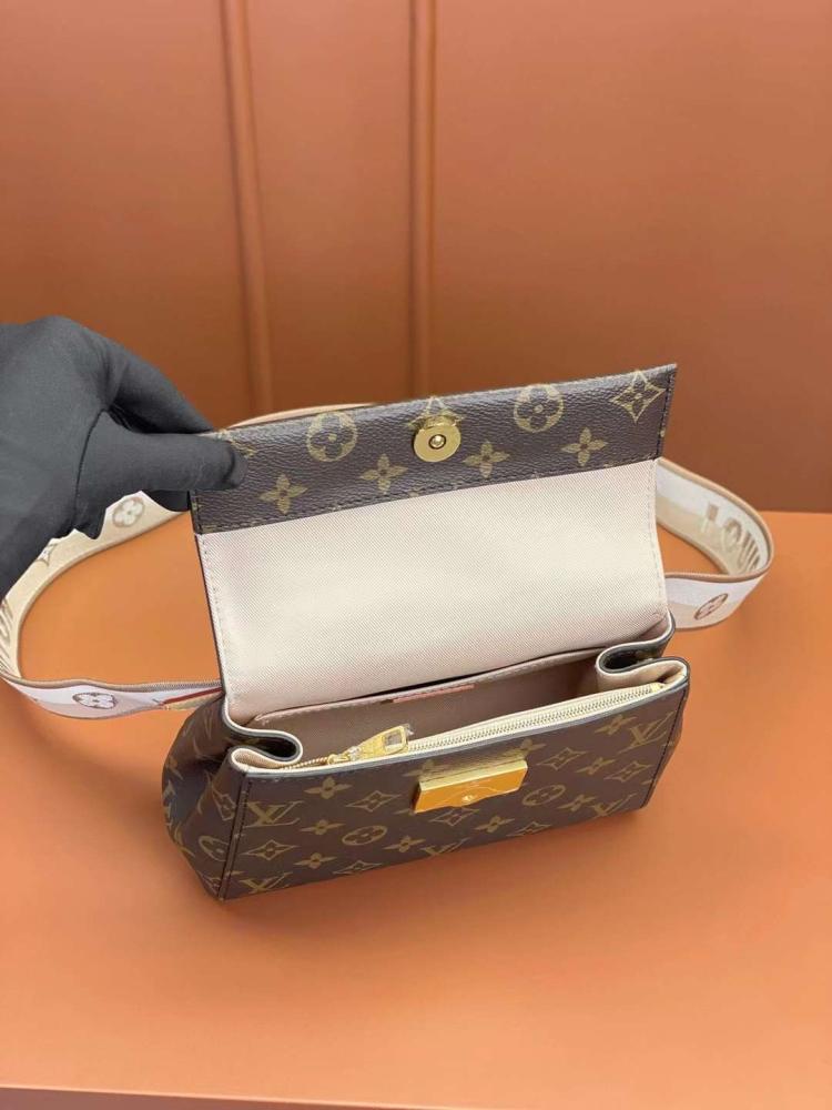 Louis Vuitton CLUNY size 20cm