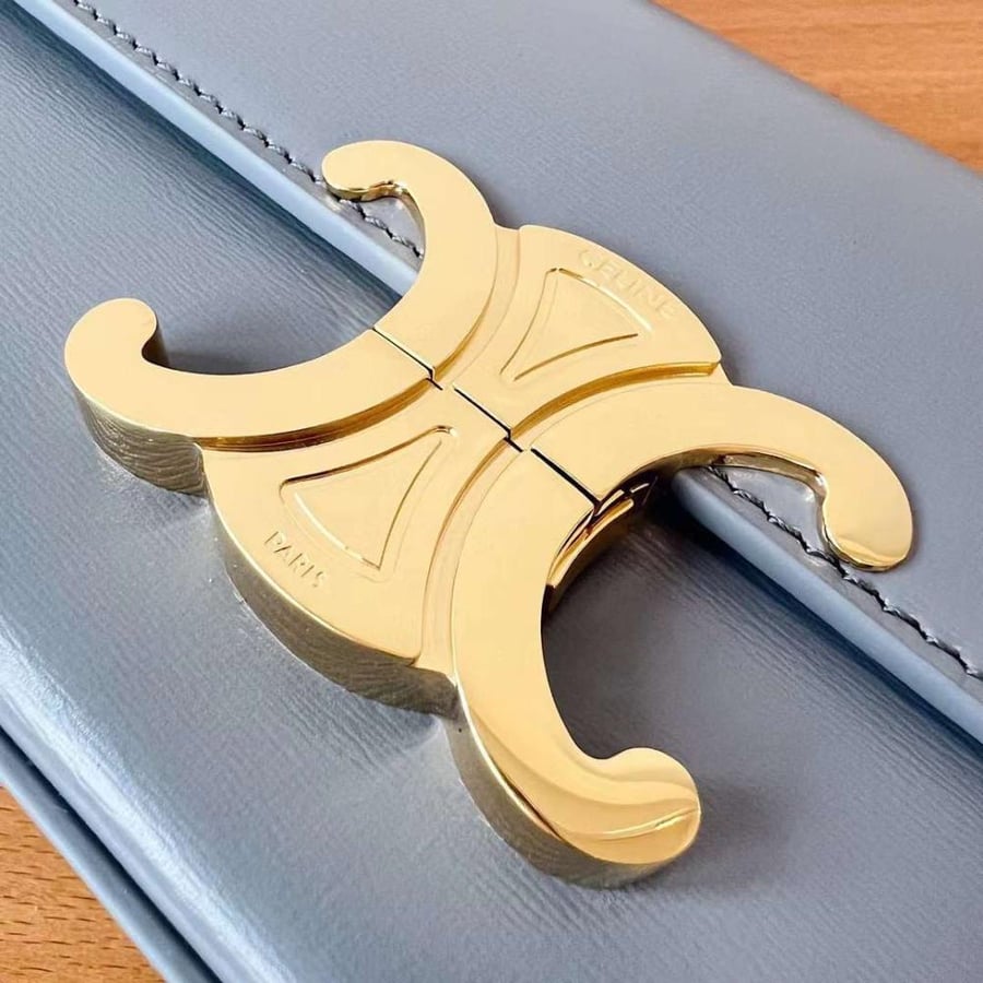 سيلين TEEN TRIOMPHE مقاس 18cm