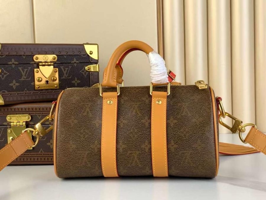 لوي فيتون Keepall Bandouliere مقاس 25cm