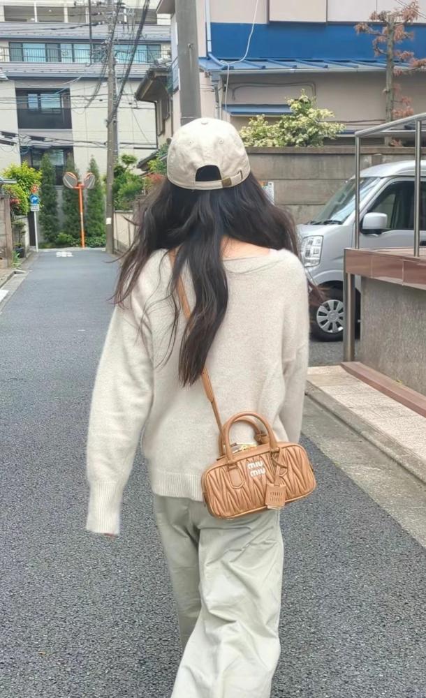 ميو ميو Arcadie مقاس 22cm