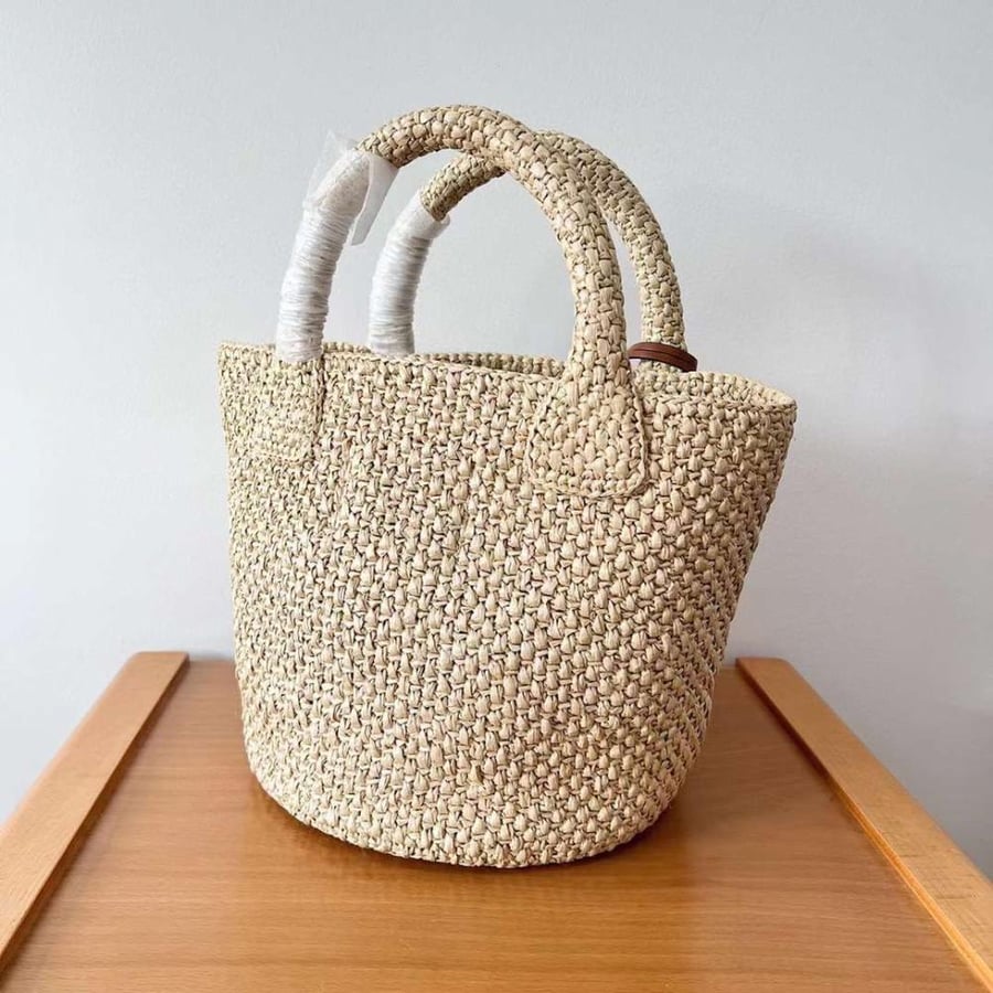 سيلين Triomphe Straw bag مقاس 23cm