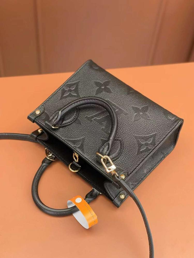 Louis Vuitton ONTHEGO BB size 18cm