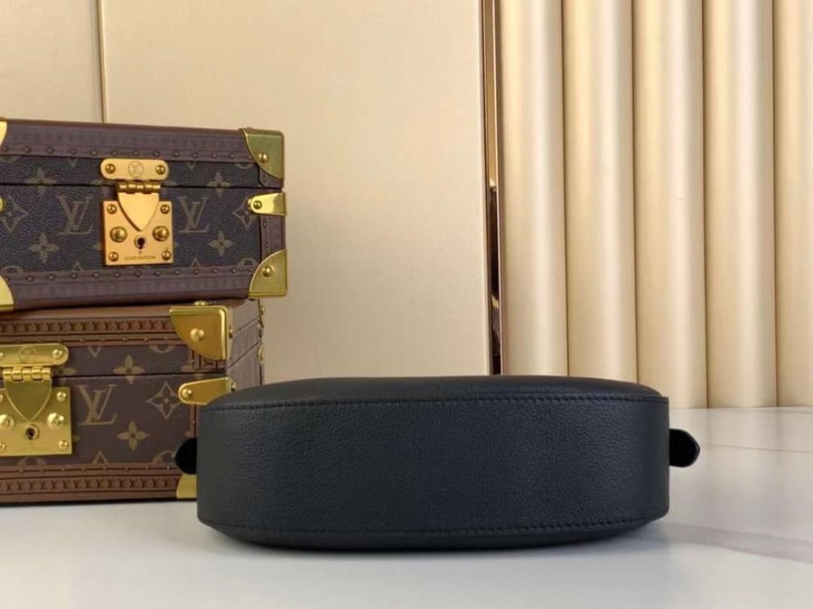 لوي فيتون مقاس 26cm