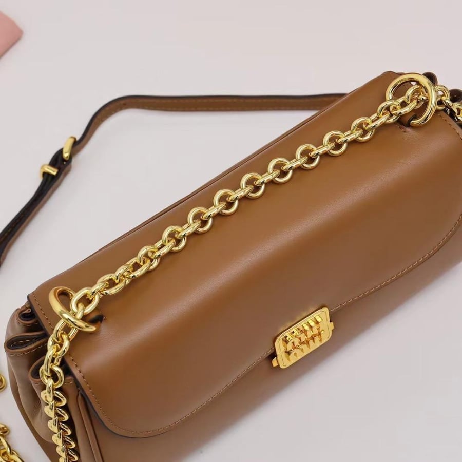ميو ميو Matelasse مقاس 24cm