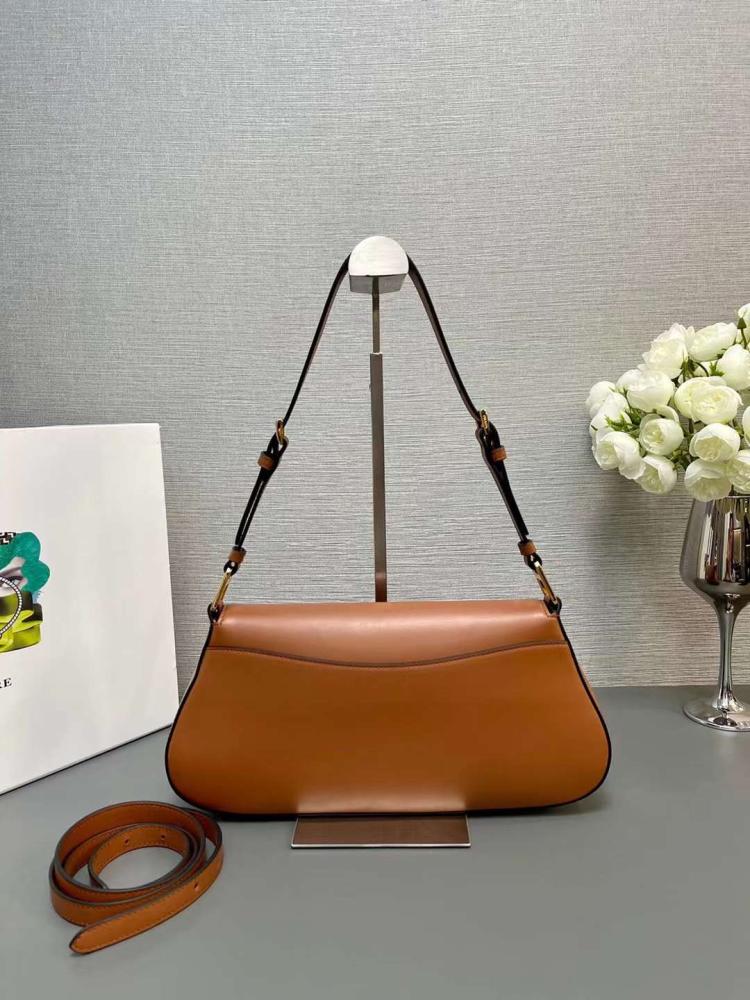 Prada size 31cm