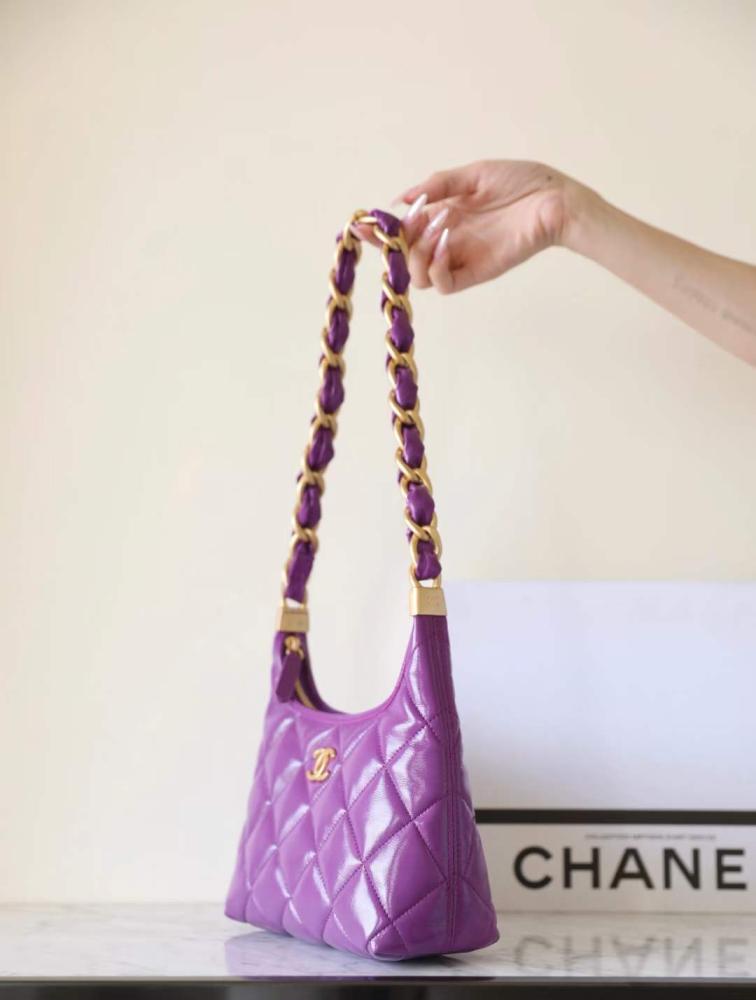شانيل 24A مقاس 22.5cm