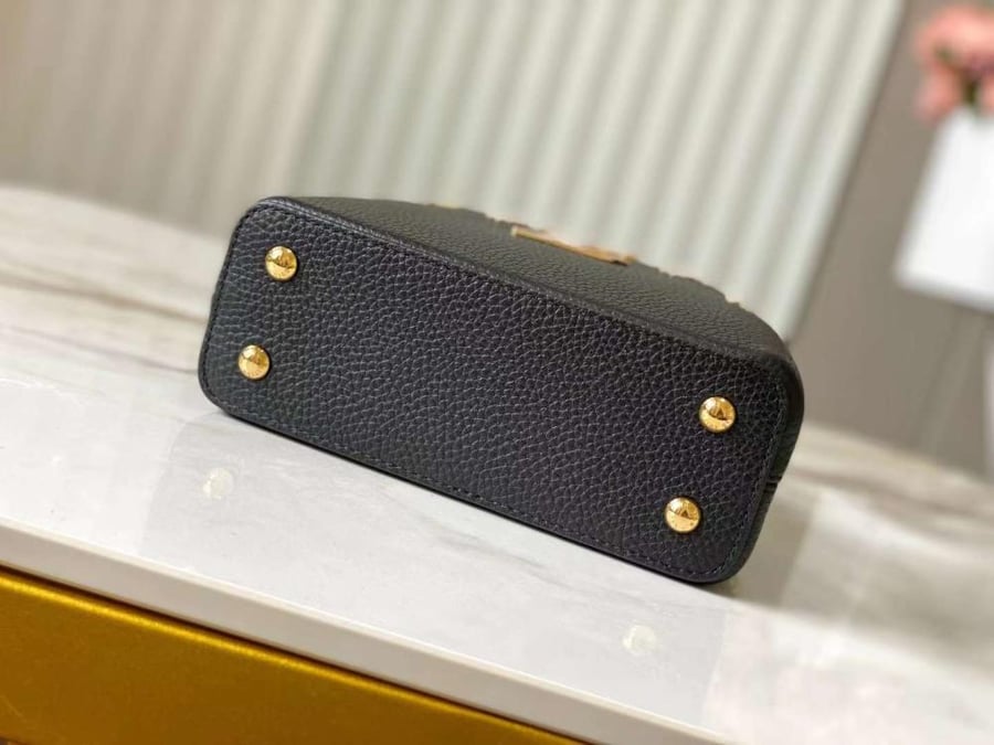 لوي فيتون كابسين ميني مقاس 21cm