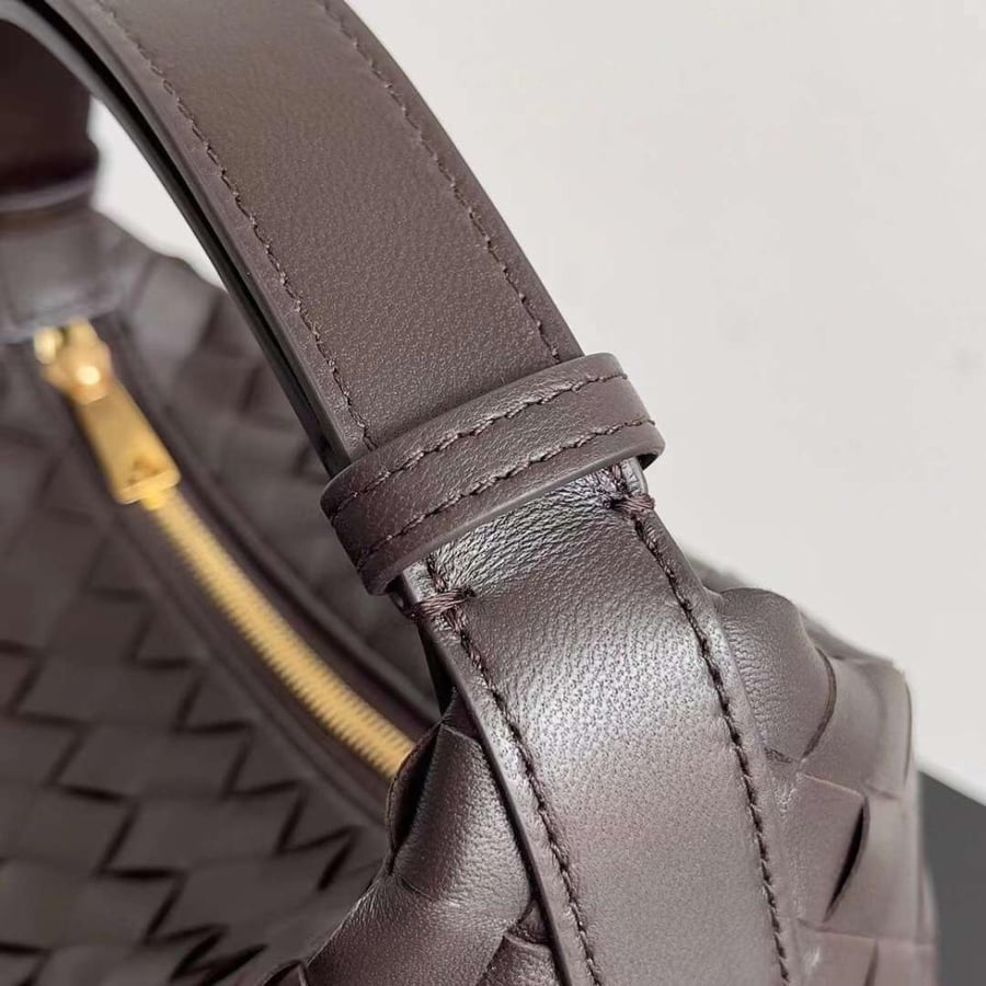 بوتيقا Wallace مقاس 22cm