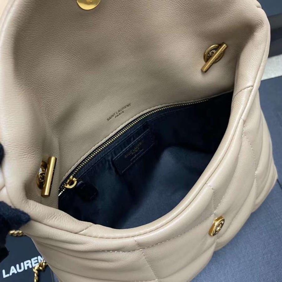 Saint Laurent size 23cm