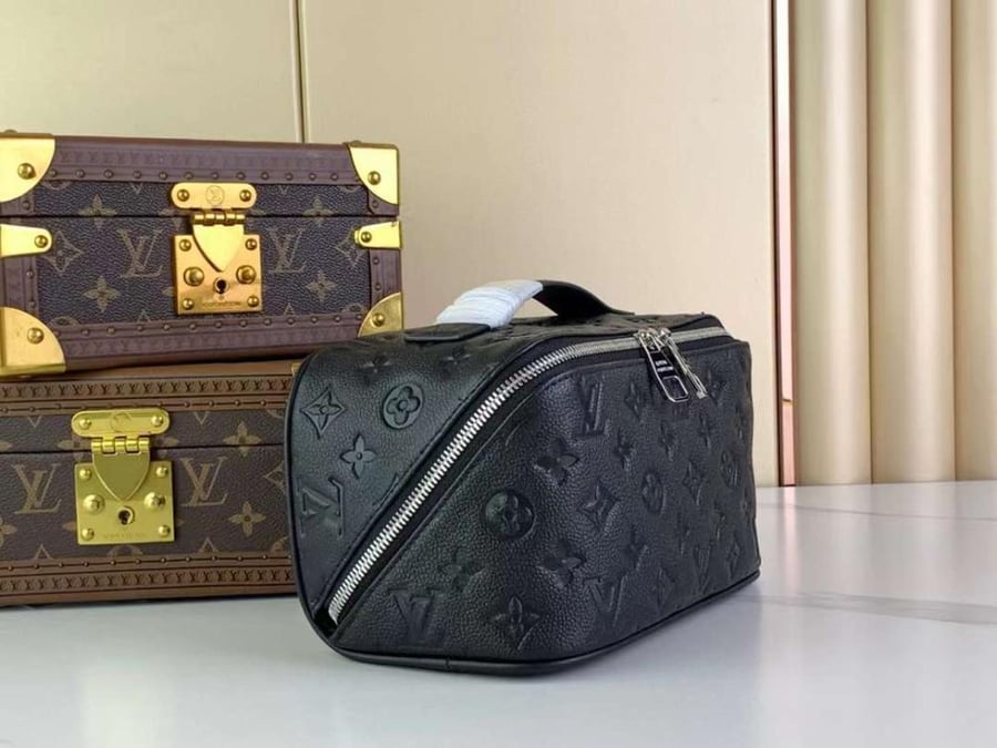لوي فيتون حقيبة مكياج مقاس 24cm
