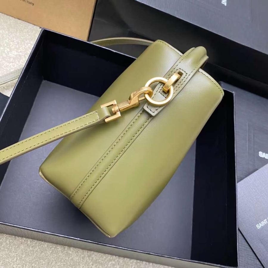 Saint Laurent size 15cm