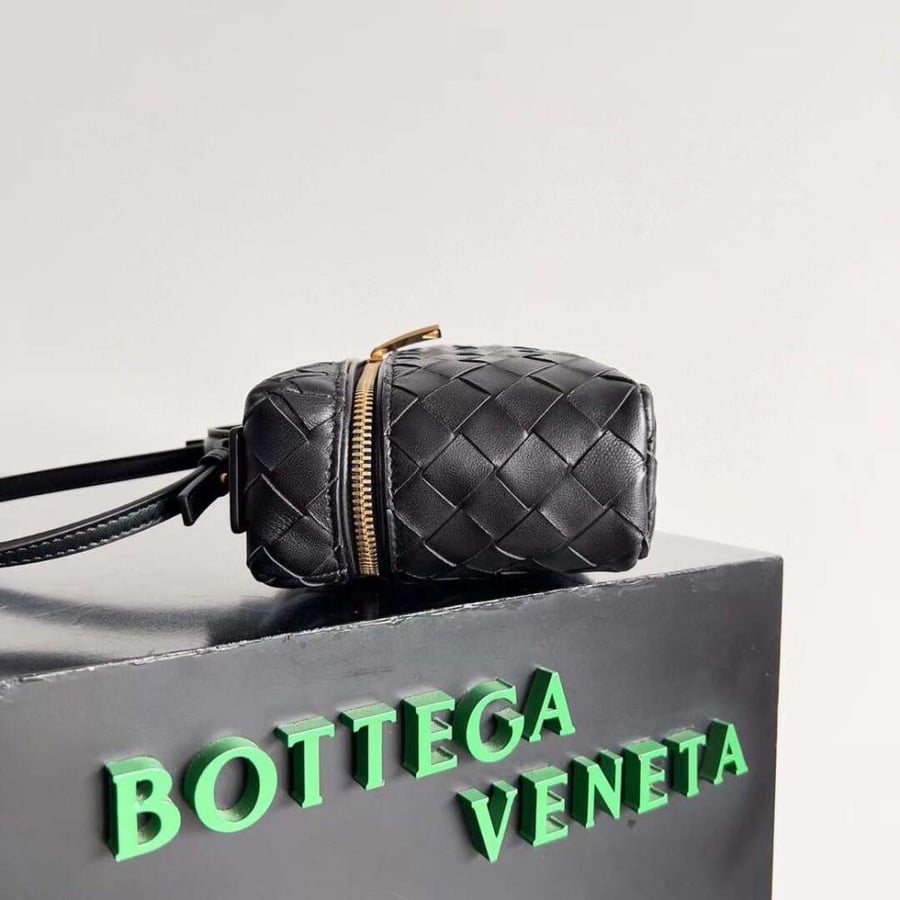 بوتيقا Vanity مقاس 22cm