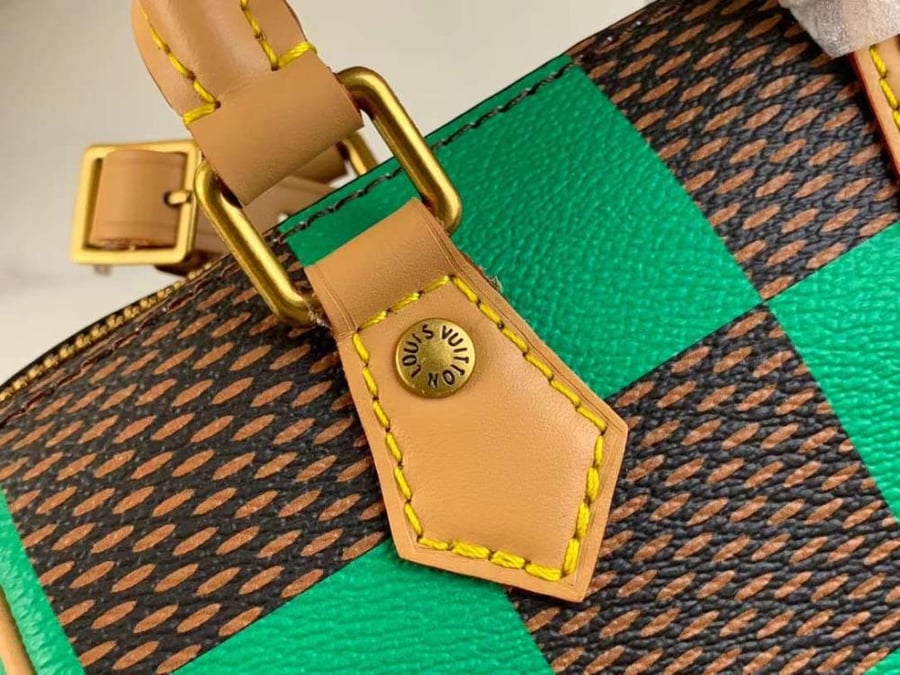 لوي فيتون Speedy Bandouliere مقاس 18cm