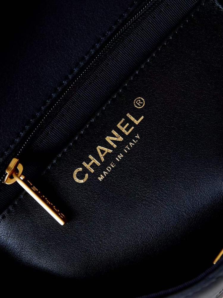 Chanel 23B size 17cm
