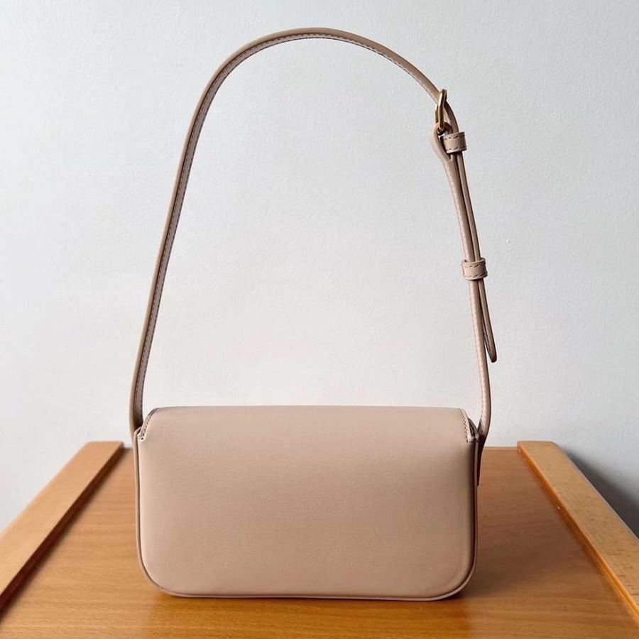 Celine TRIOMPHE 20cm size