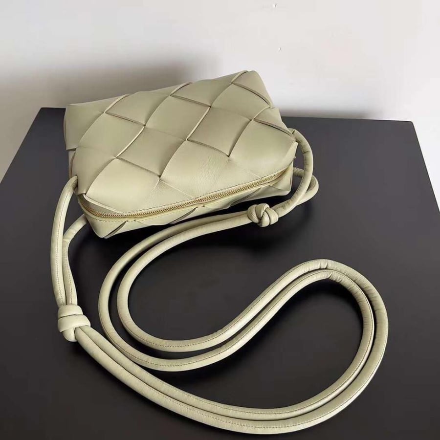 بوتيقا Lntreccio مقاس 21cm