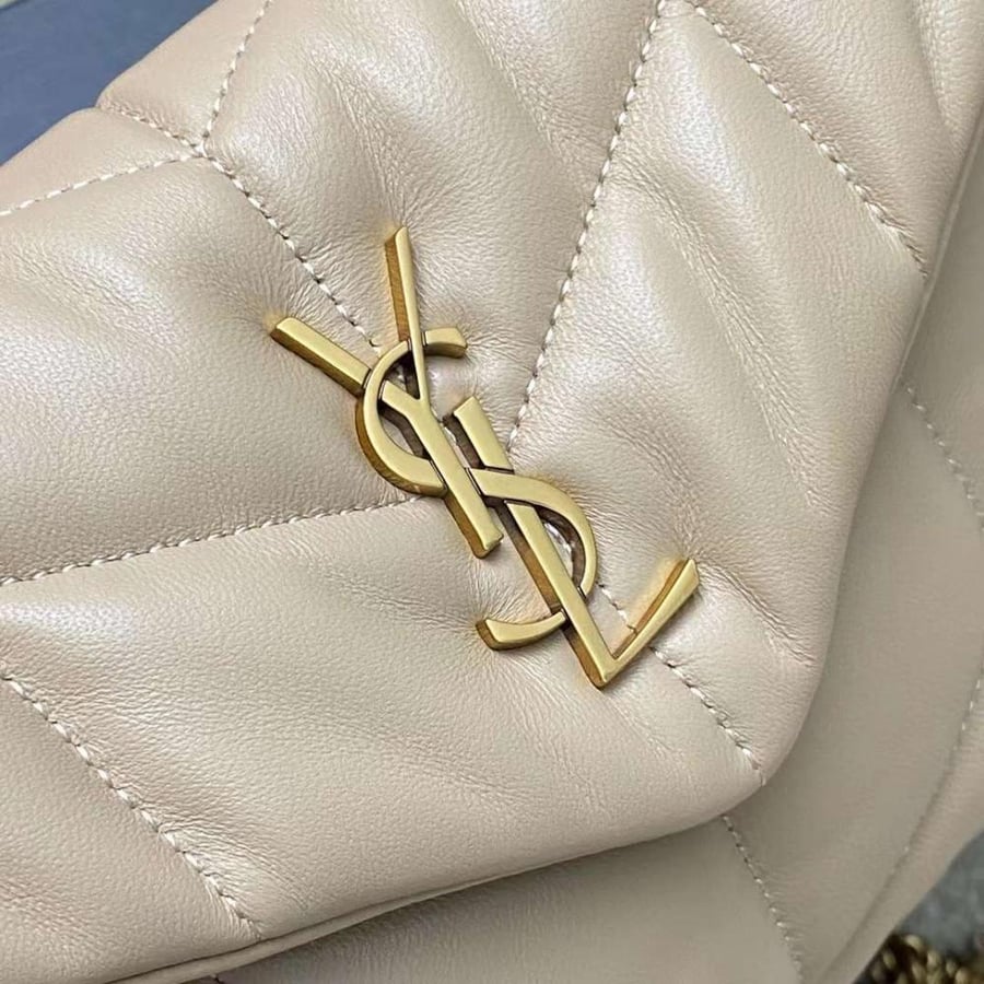 Saint Laurent size 23cm