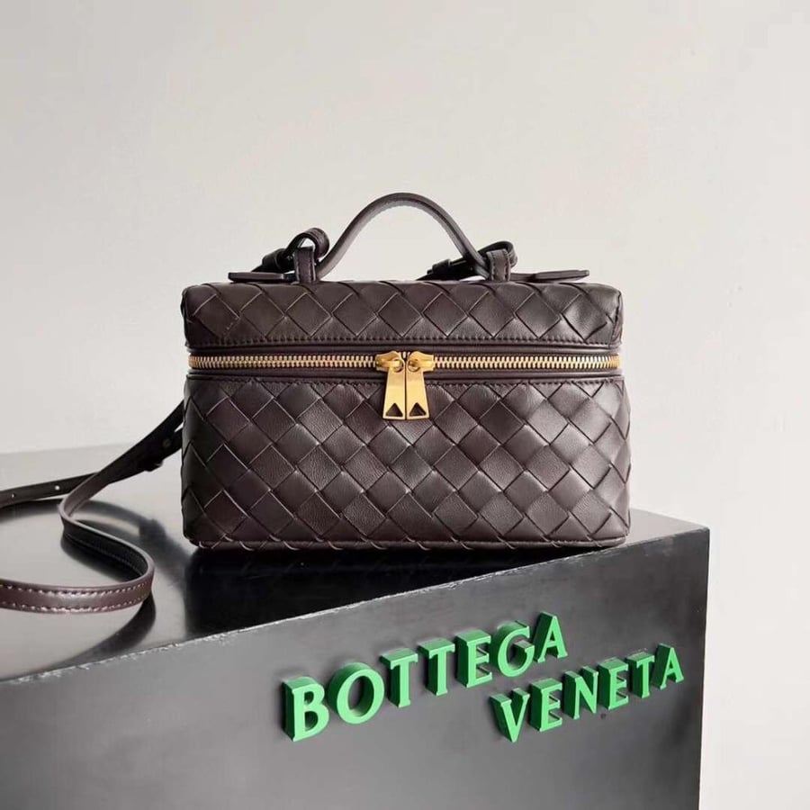 بوتيقا Vanity مقاس 22cm