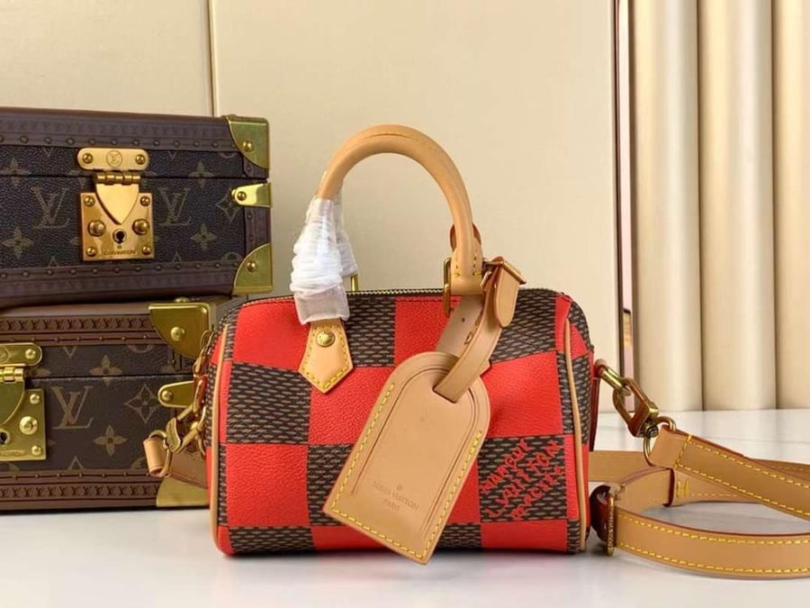 لوي فيتون Speedy Bandouliere مقاس 18cm