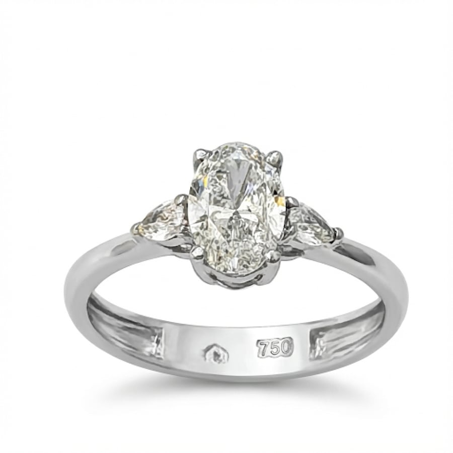 Oval solitaire diamond ring weighing 1.15 carats