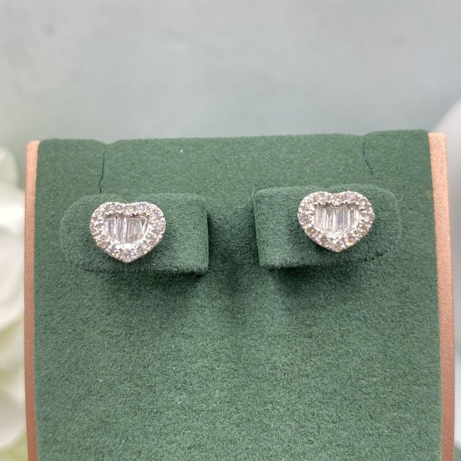 Classic Design Diamond Hoop Earrings 0.57 Carat
