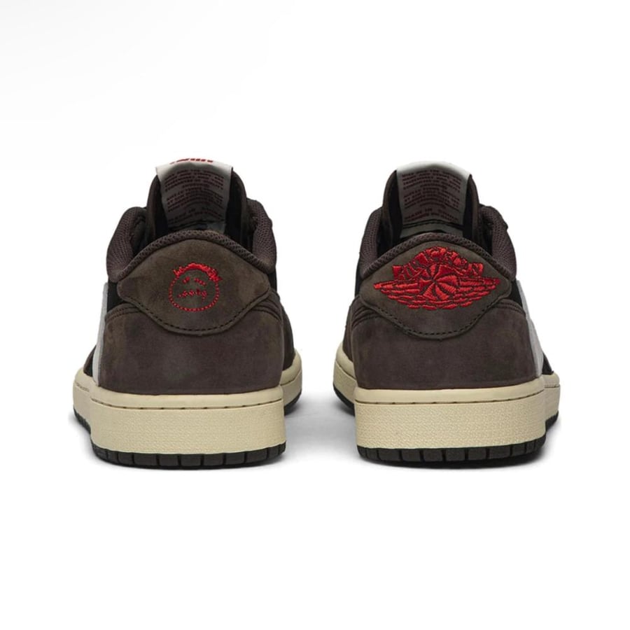 Travis Scott x Air Jordan 1