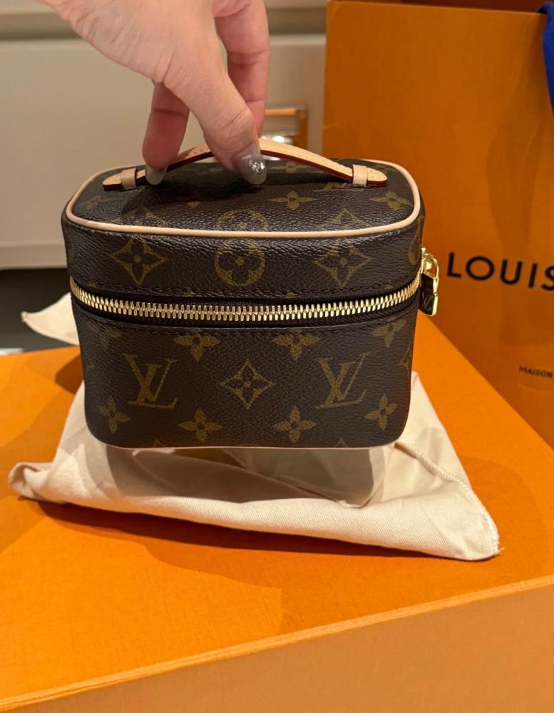 Louis Vuitton bag
