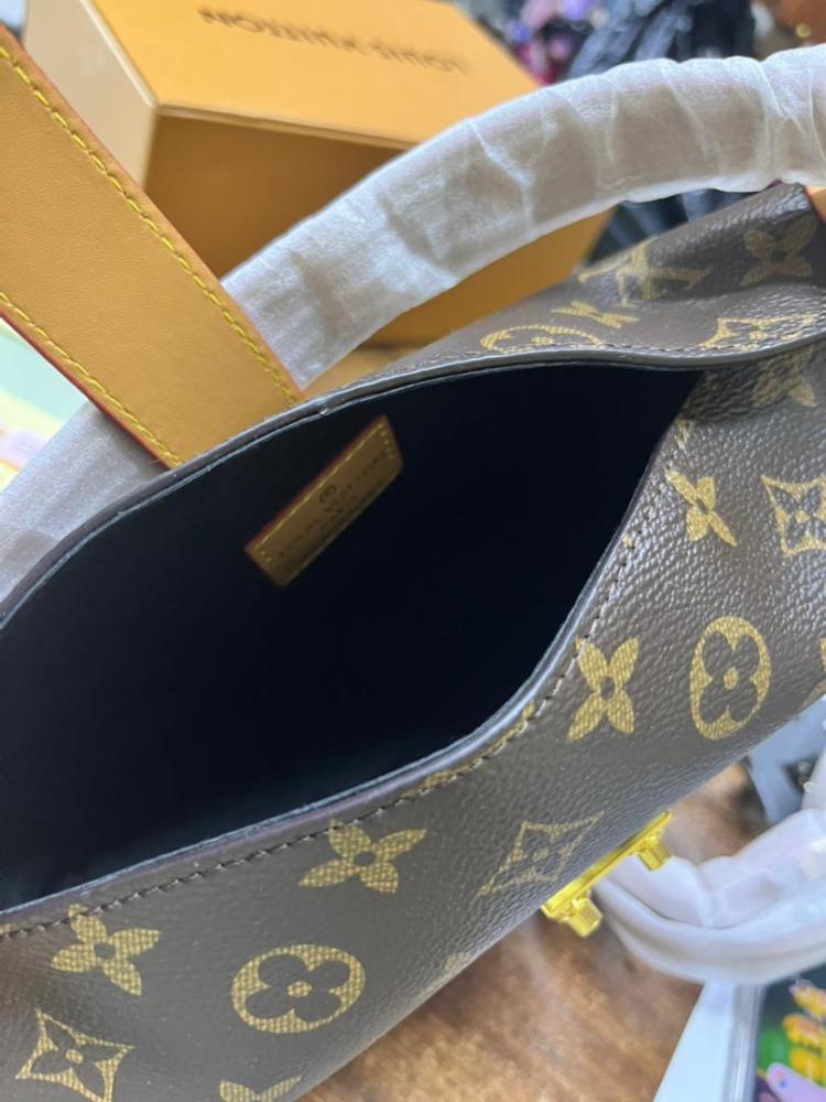 Louis Vuitton bag