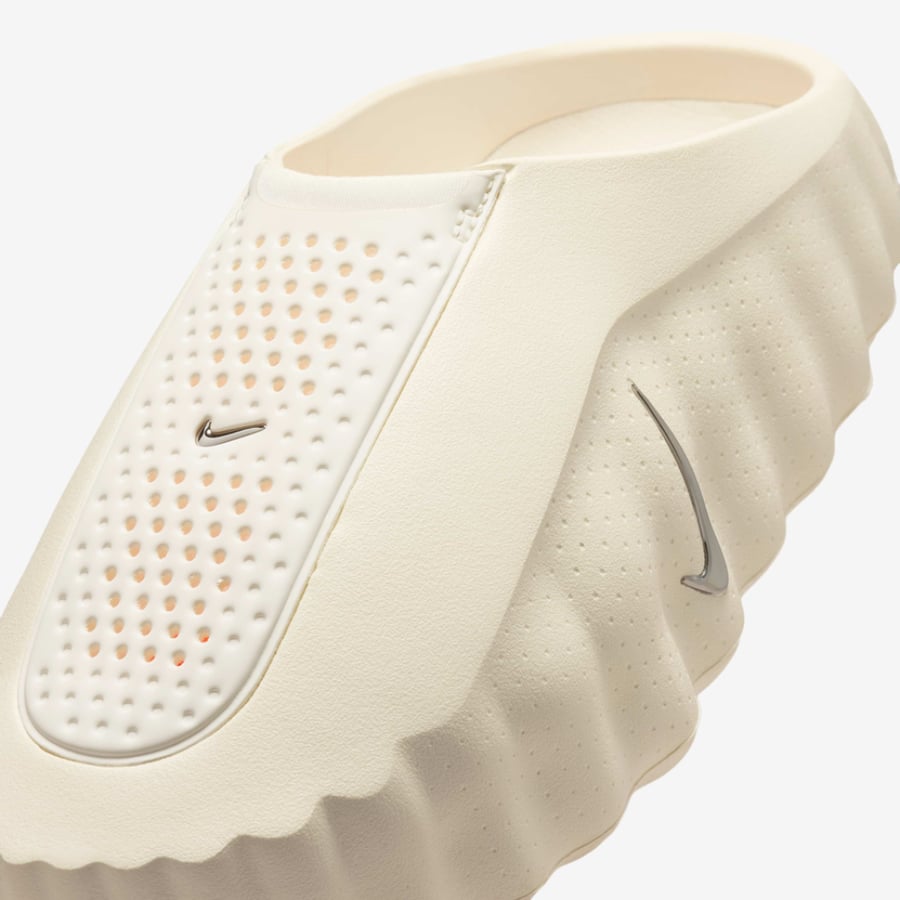 Nike Mind 001