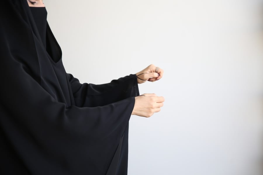 عباية رأس +  نقاب اسلامي مجاناً
